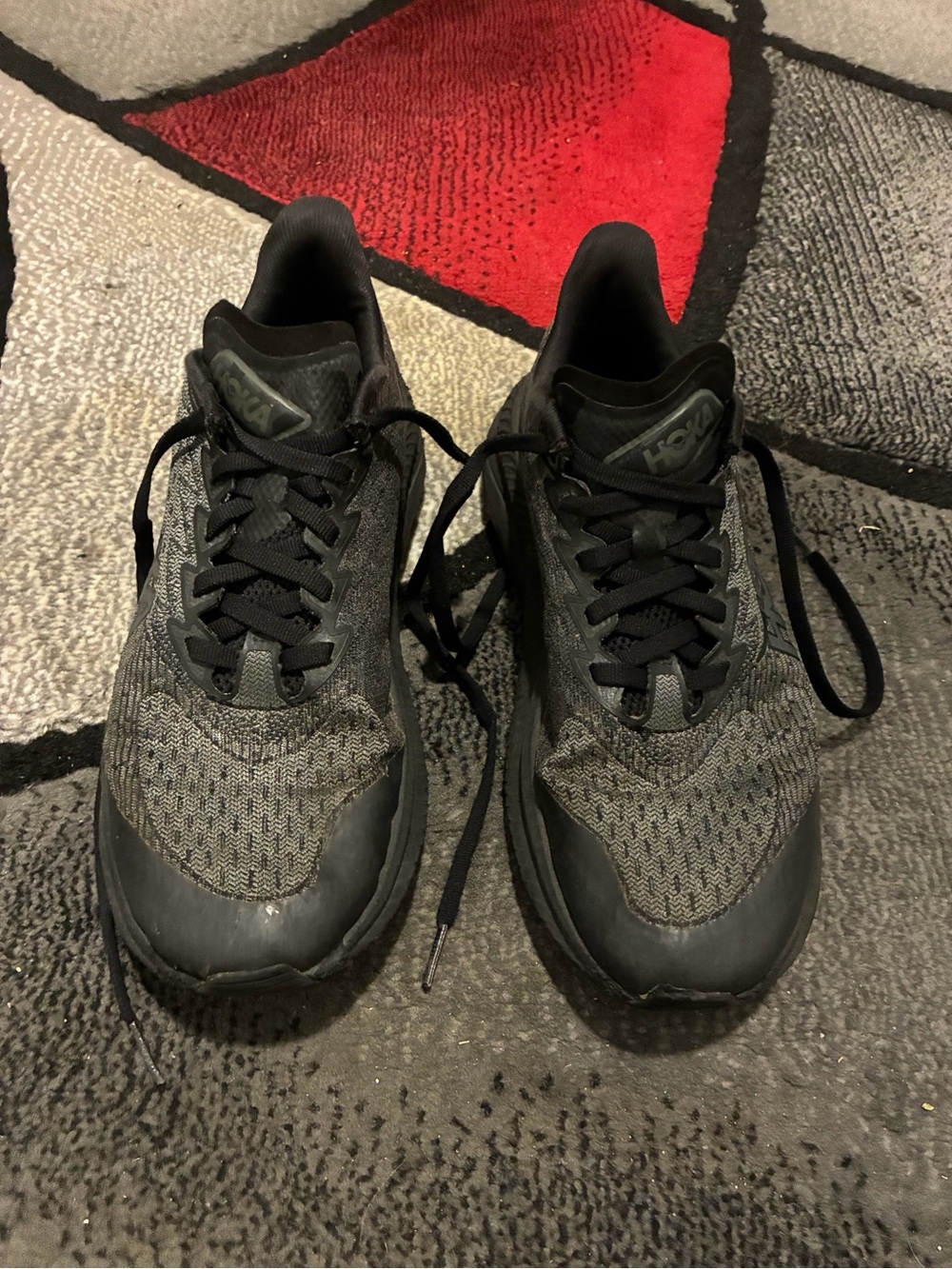 Hoka Men's Black and Gray Athletic Running Shoes